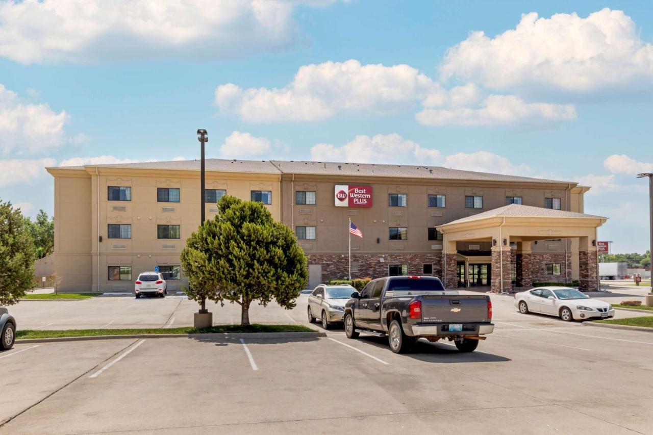 Best Western Plus Red River Inn Clarendon Esterno foto