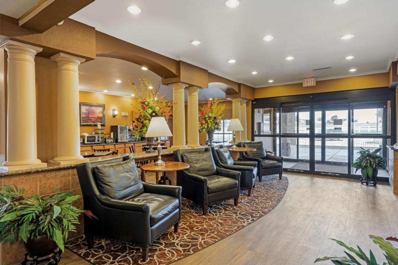 Best Western Plus Red River Inn Clarendon Esterno foto