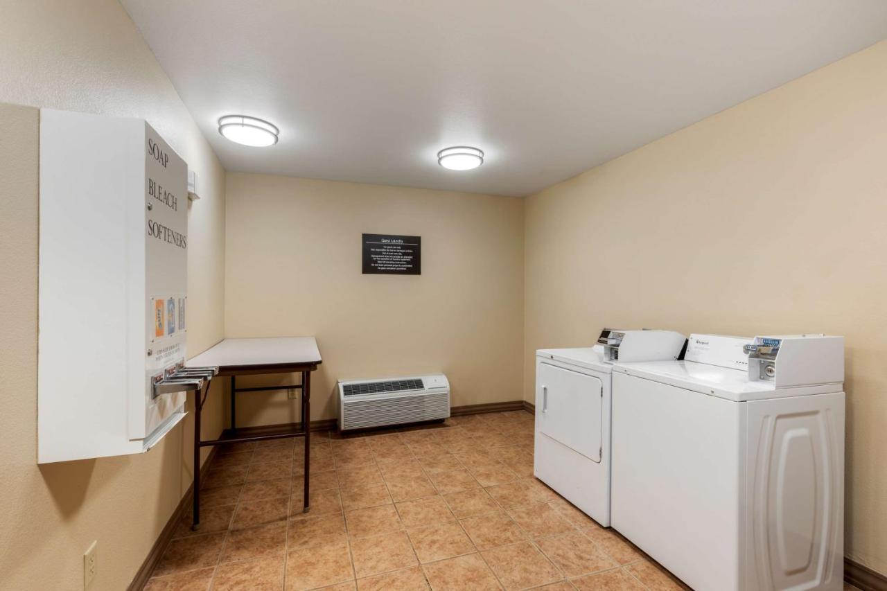 Best Western Plus Red River Inn Clarendon Esterno foto