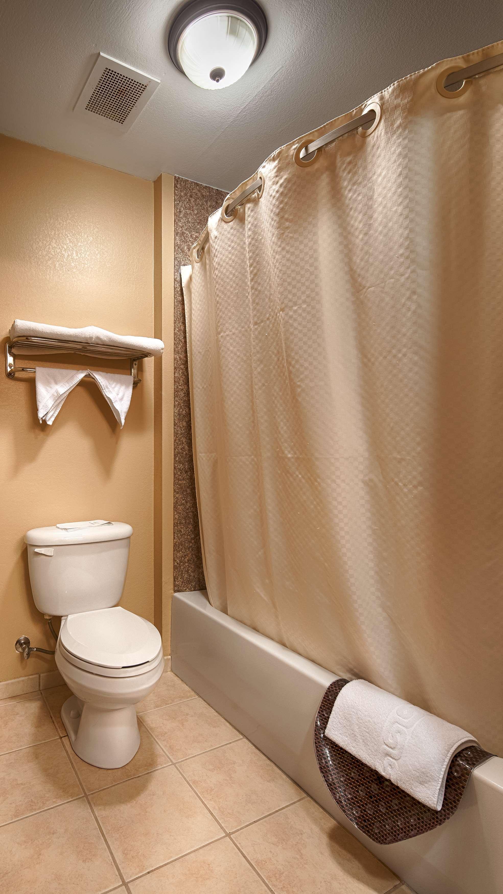 Best Western Plus Red River Inn Clarendon Esterno foto