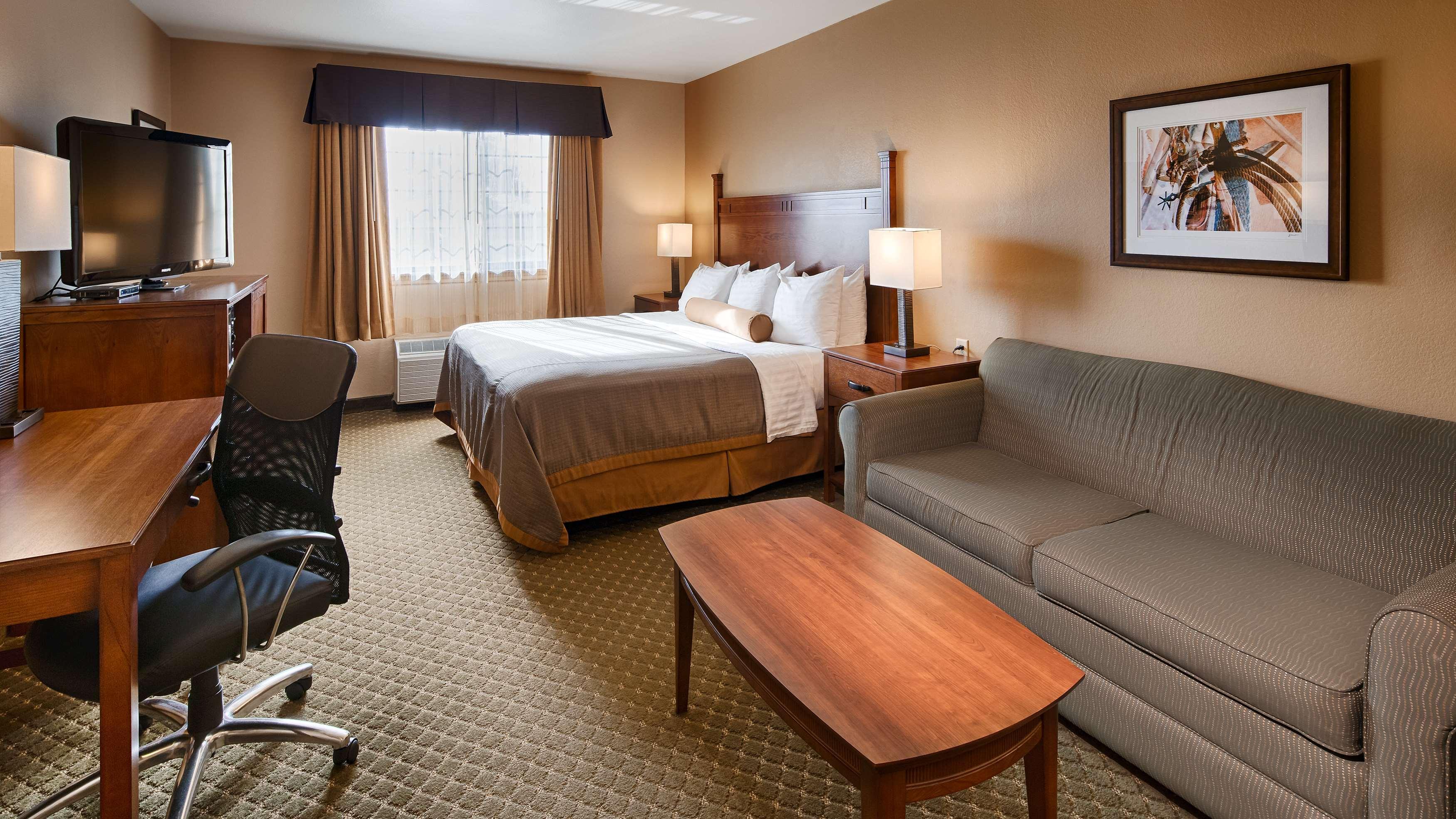 Best Western Plus Red River Inn Clarendon Esterno foto